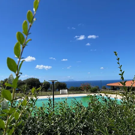 Апартаменты Ninea Panoramic Family - Large Pool With Sea View