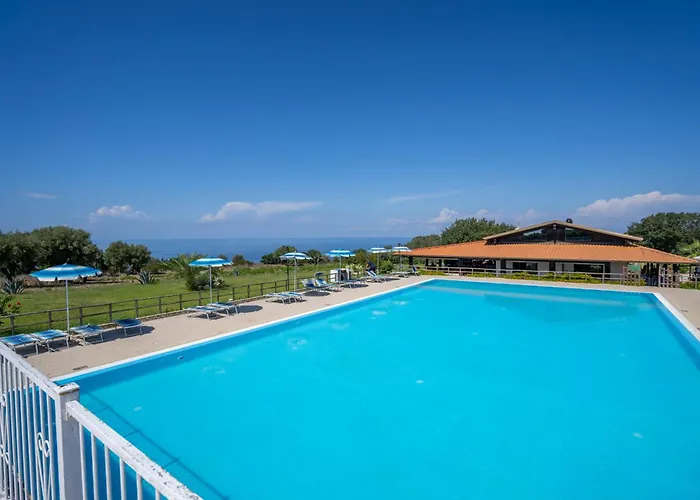 Ninea Panoramic Family - Large Pool With Sea View Capo Vaticano