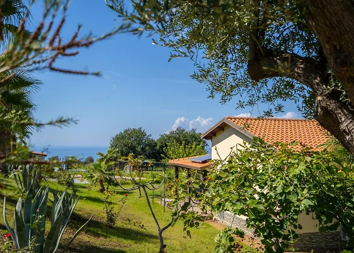 Ninea Panoramic Family - Large Pool With Sea View Capo Vaticano